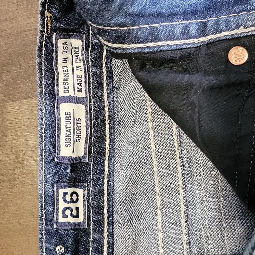 shorts - Picture 5 of 5